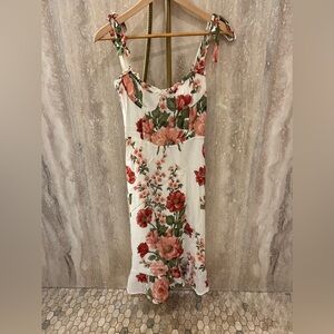 Reformation Dress - Floral Crepe Fabric Midi Size 4